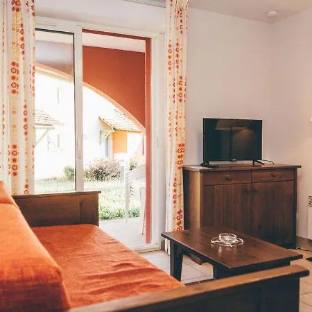 Beautiful With Shared Pool In Apartament