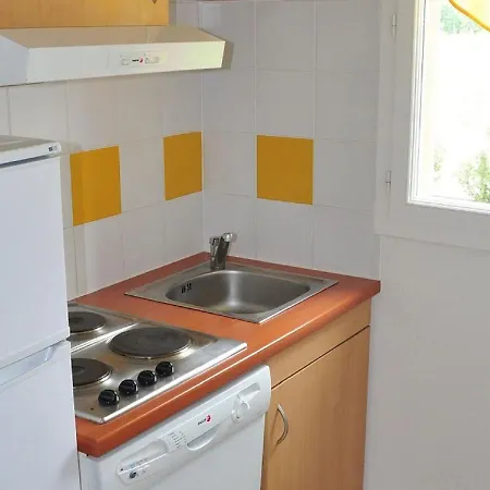 Beautiful With Shared Pool In